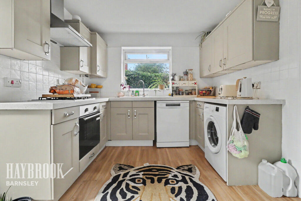 Spa Well Grove, Brierley photo 3