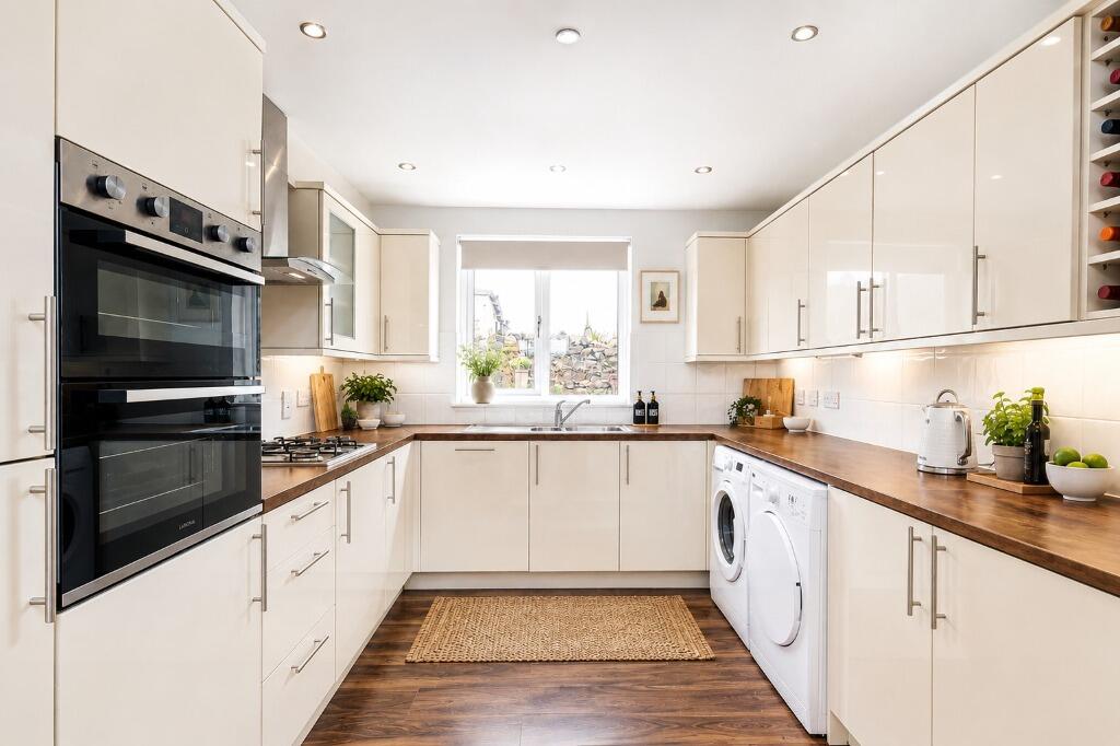 House in Kirkcaldy - View 4