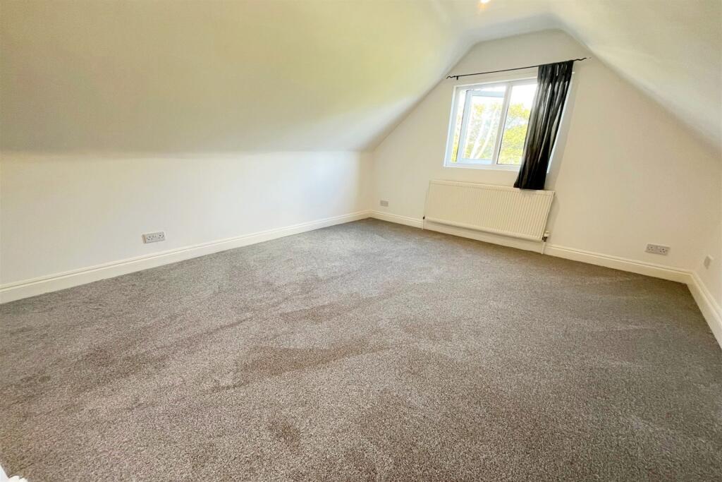 Apartment in Bournemouth - View 5