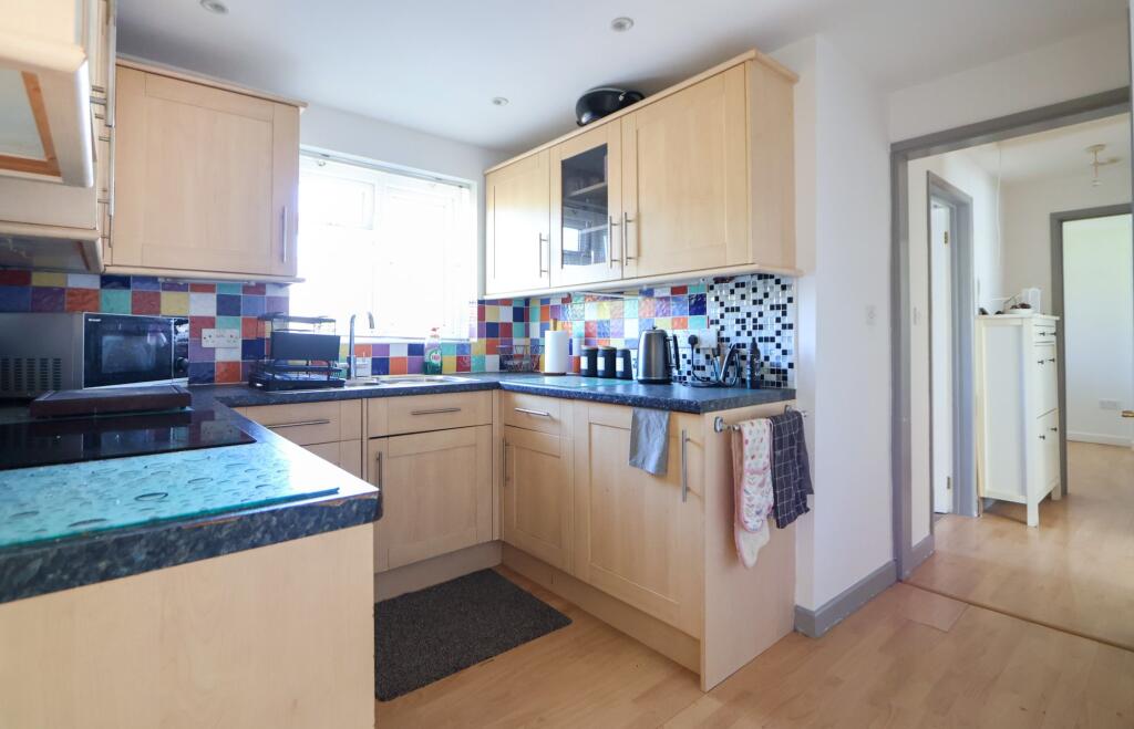 Bishops Mead, Cleeve, BS49 photo 4