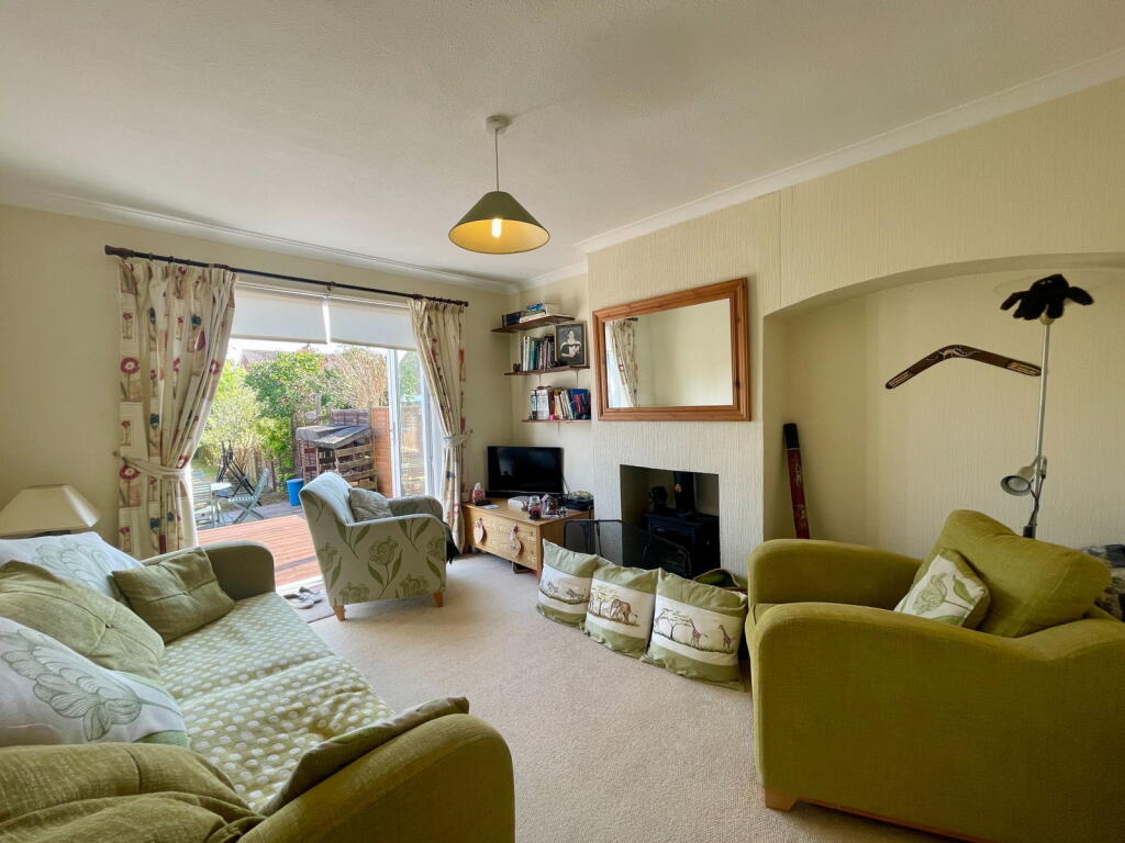 Park Avenue, Saxmundham, IP17 1DR photo 4
