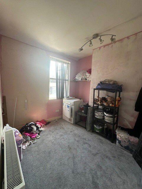 House in Liverpool, Stanley, Stoneycroft - More