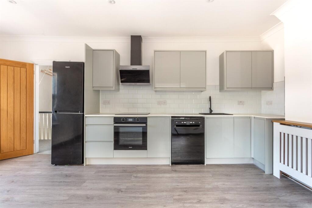 Elm Grove, Brighton, BN2 - View 5
