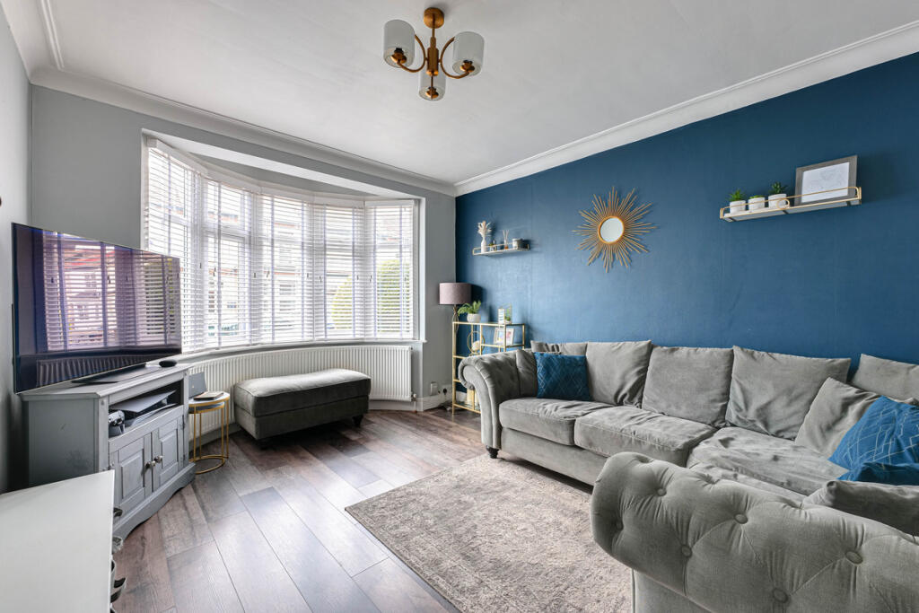 House in Southend-on-Sea - View 2