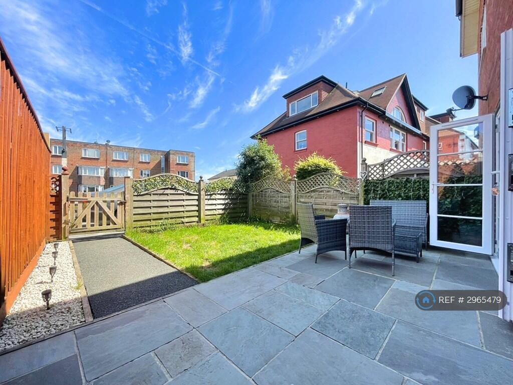 Property photo 10