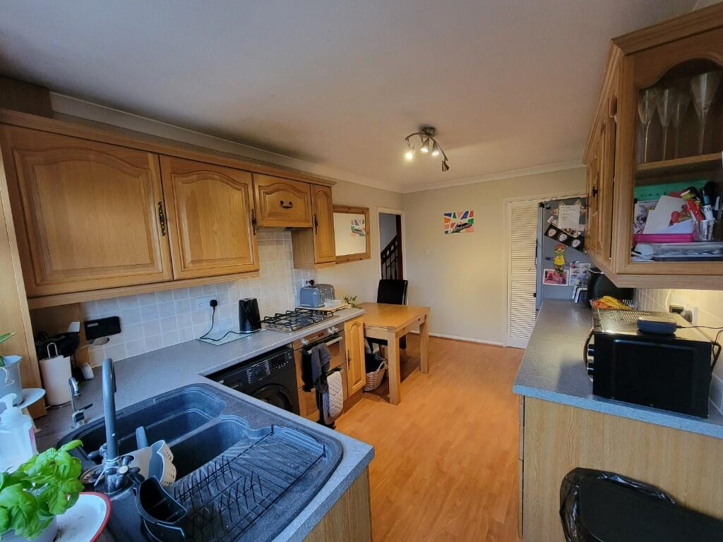 Thornhill Road, Claydon, Ipswich, Suffolk, IP6 photo 4