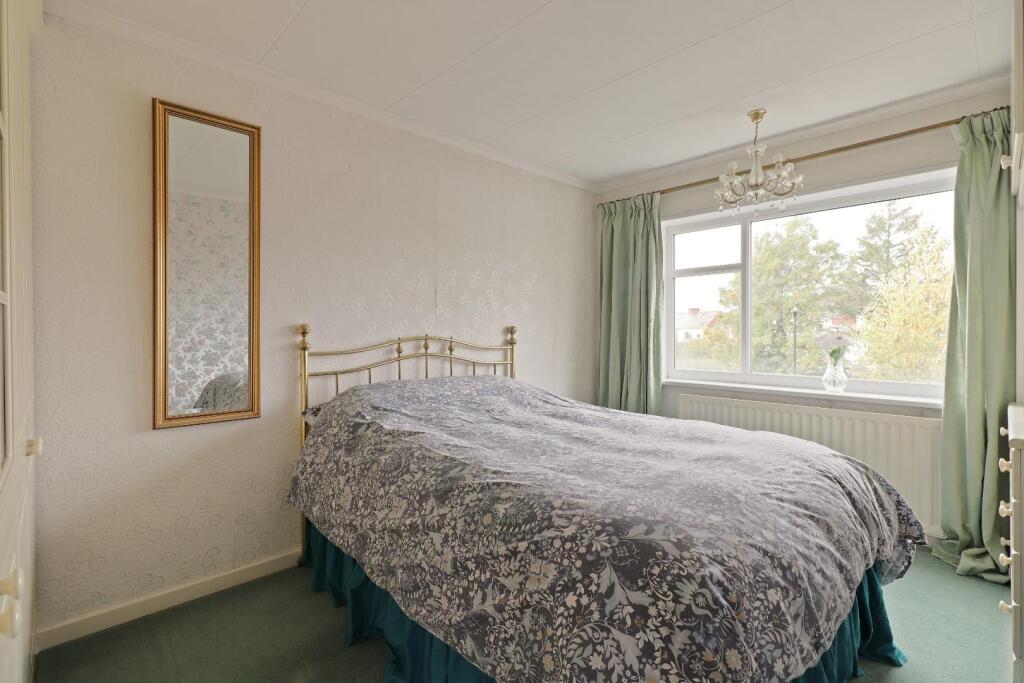 House in Sheffield - View 5