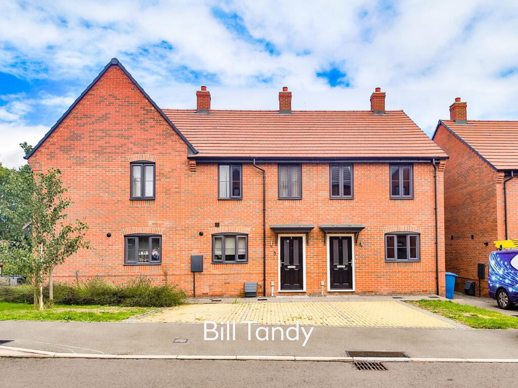 Main image of property: Enots Close, Lichfield, WS13