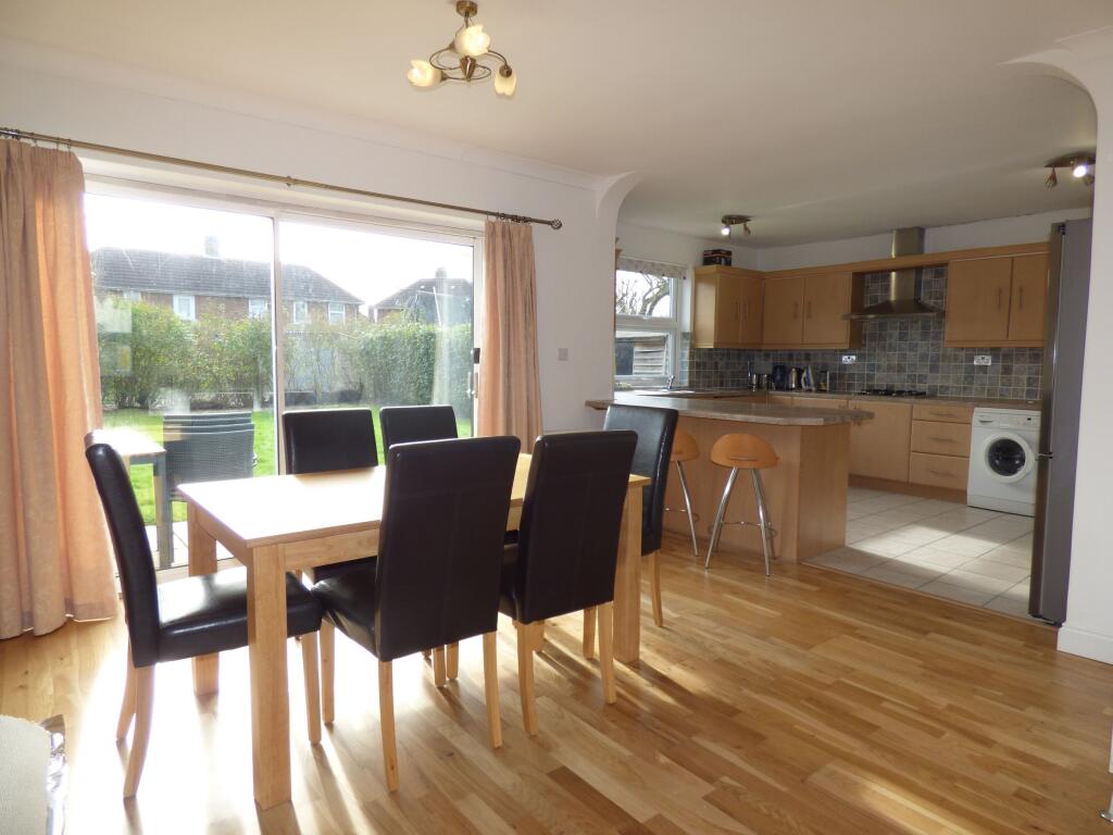 House in London - View 4
