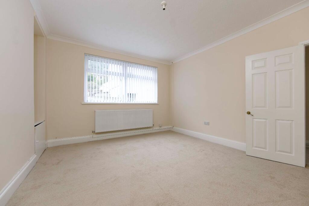House in New Tredegar, Phillipstown, Tir-Phil - View 4