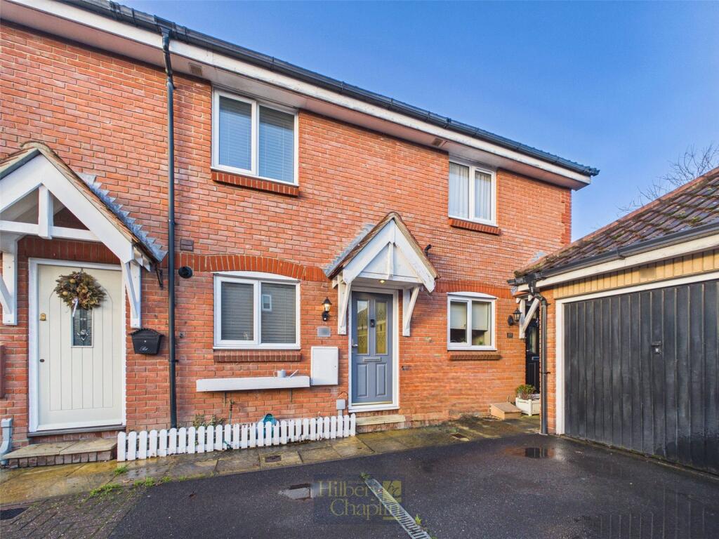 Main image of property: Handleys Chase, Laindon, Basildon, Essex, SS15