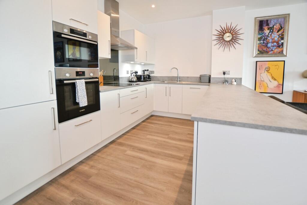 Apartment in Edinburgh - View 5