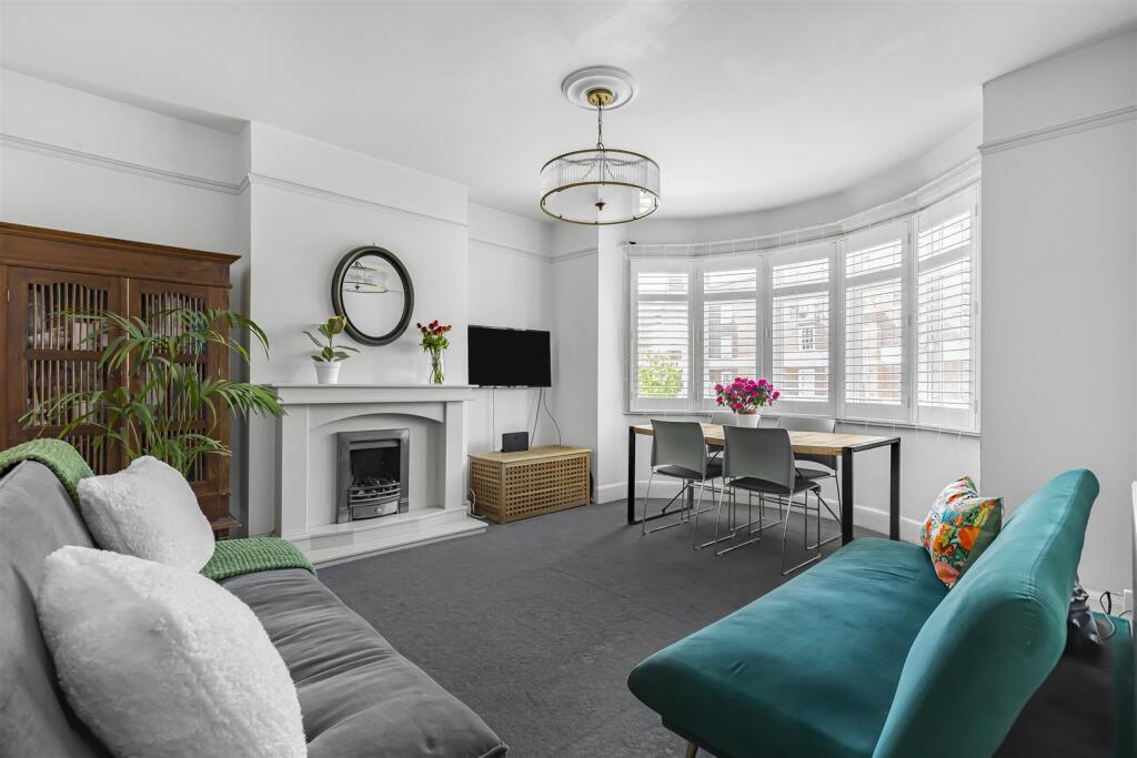 Main image of property: Sheen Lane, East Sheen, SW14