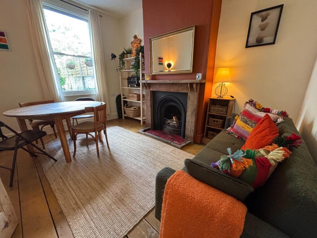 Main image of property: Warwick Avenue, Easton, Bristol BS5 0YD