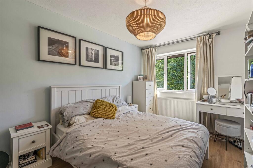 House in London - More