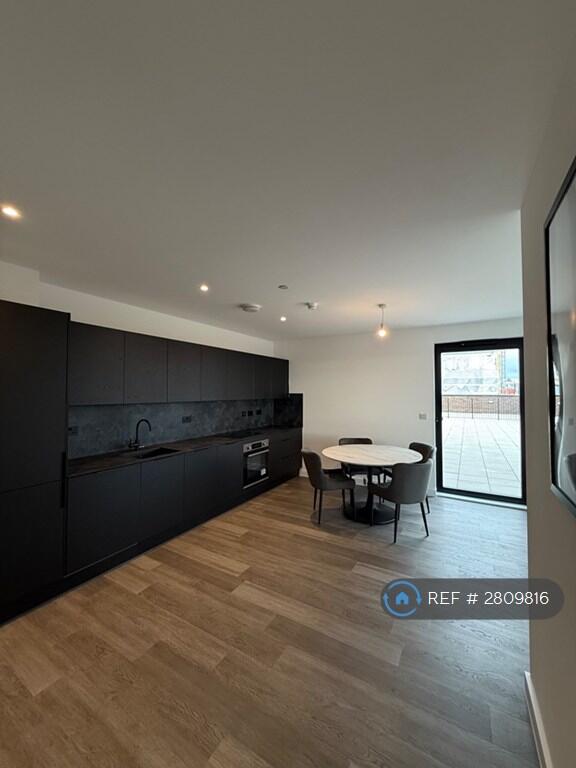 Main image of property: Berkeley Square, Salford, M5