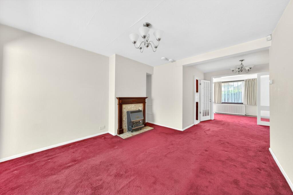 De Salis Road, Uxbridge, UB10 photo 2