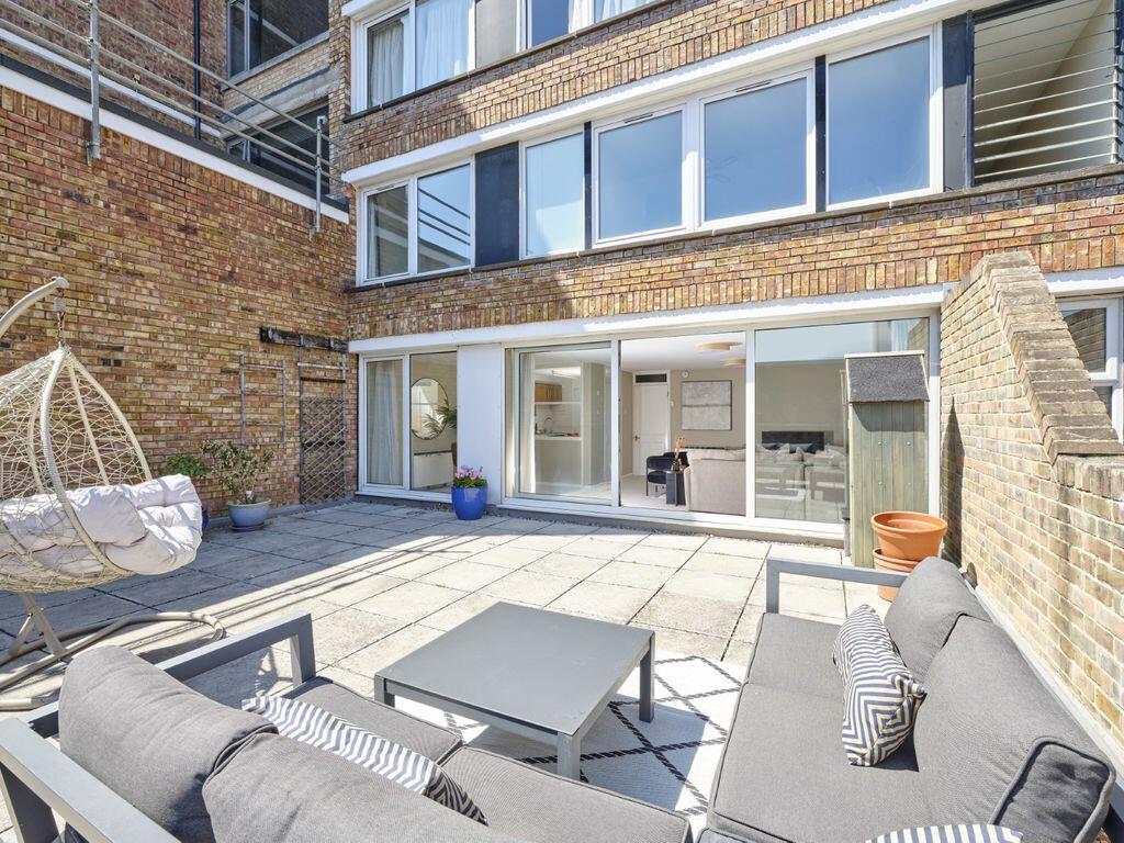 Main image of property: High Kingsdown | Kingsdown