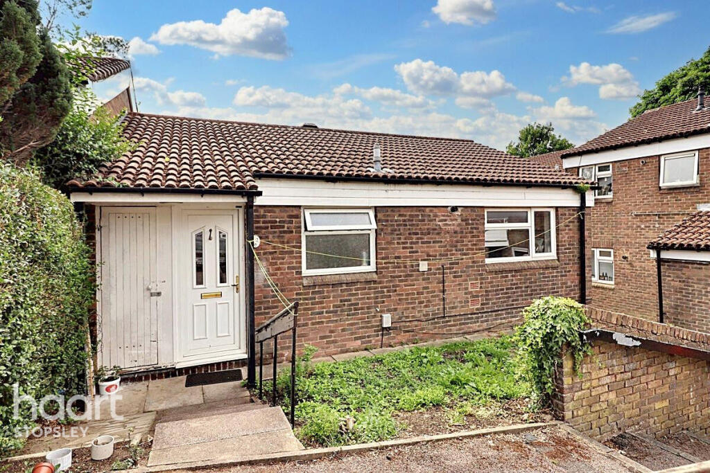 Main image of property: Haddon Road, Luton