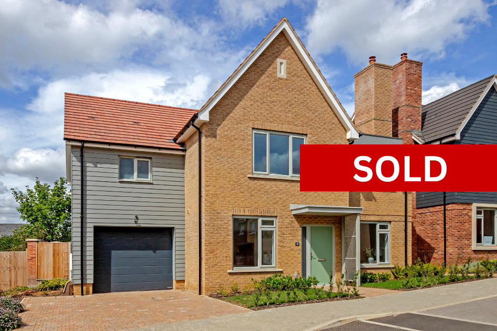 Main image of property: CHEQUER TREE WAY,
Maulden,
MK45 2PW