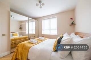 3 bedroom flat for rent