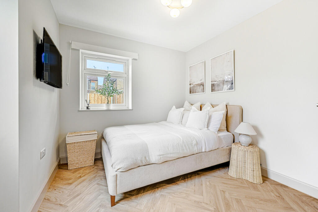 Main image of property: Guildford Road, Southend on Sea, SS2