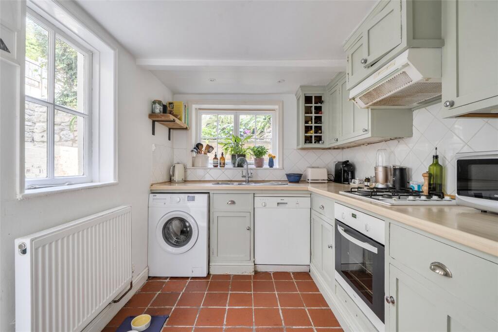 House in Bath, Lower Weston - More