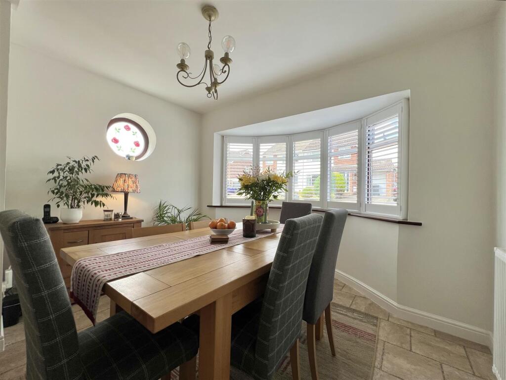House in Bromsgrove, Hagley - View 4