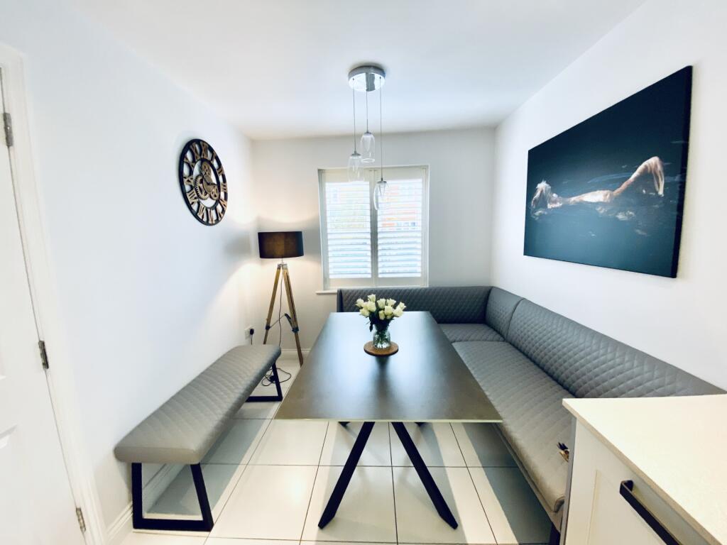 House in Hart, Hartley Wintney - View 5