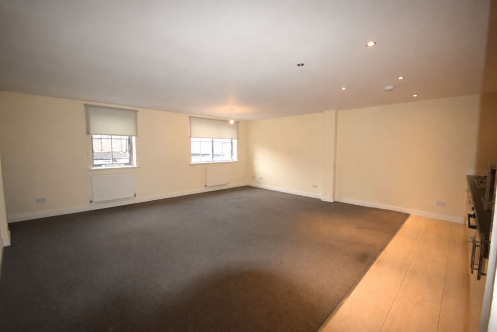 Apartment in Stockport, Greater Manchester - View 3