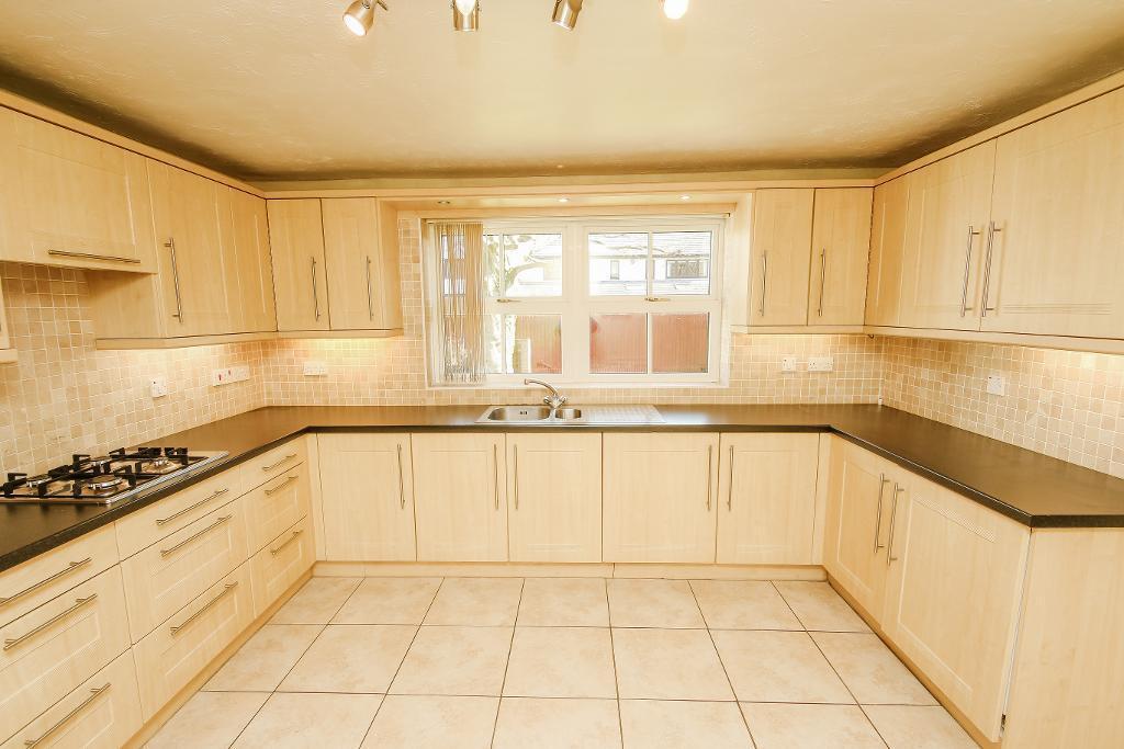Regent Mews, Birkdale, Southport, Merseyside, PR8 2NX - More