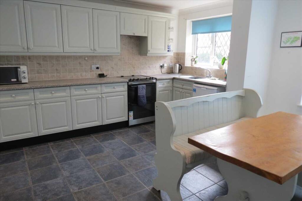 House in North Kesteven, Heckington - View 4