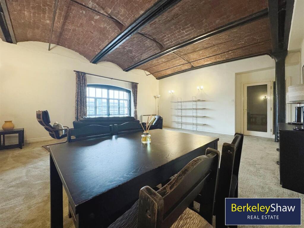 Apartment in Liverpool - View 4