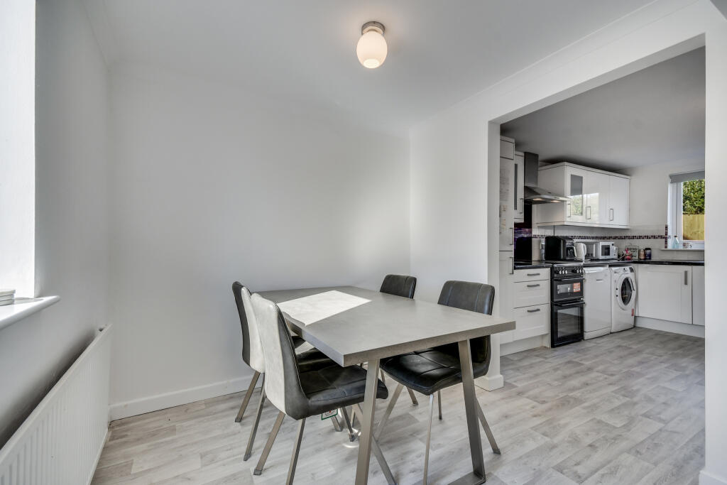 House in Chelmsford, Boreham - View 5