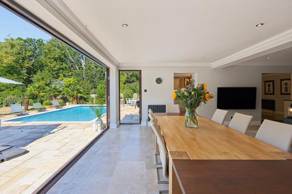 House in Kingston upon Thames - View 4