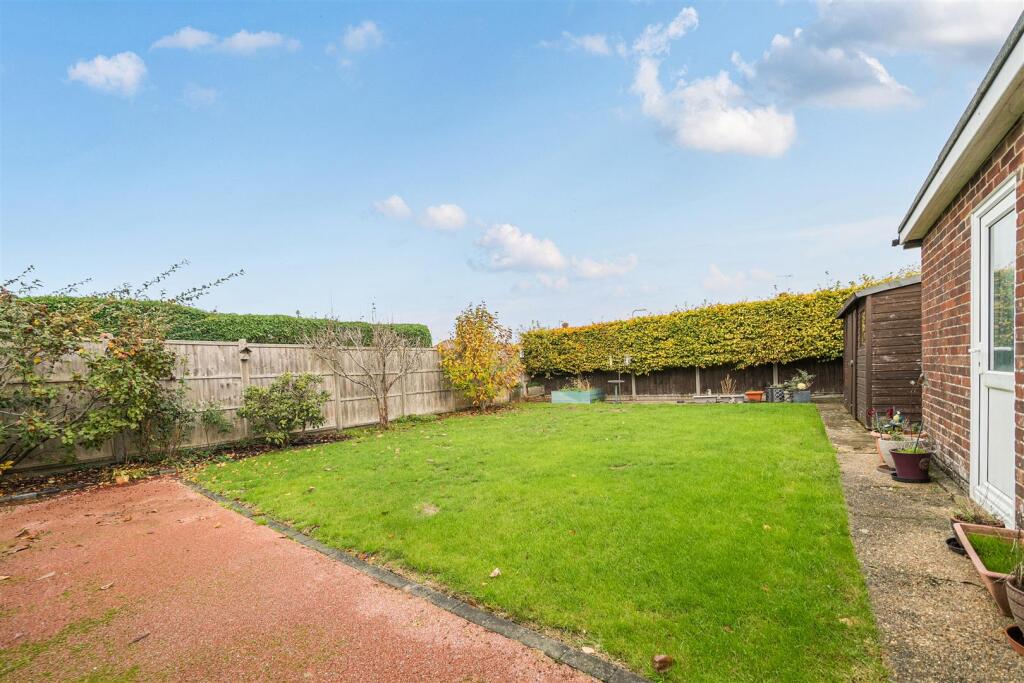 House in Havant, Wecock - View 4
