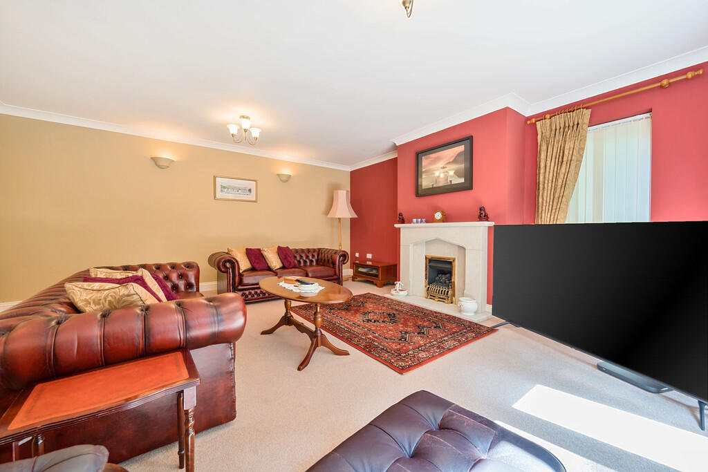Garthside, College Road, Windermere, LA23 1BU photo 2