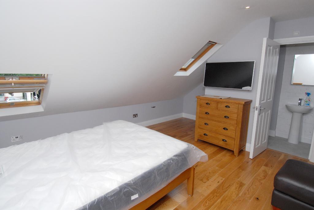 Main image of property: Kingston Road, Wimbledon Chase, SW20 8JS