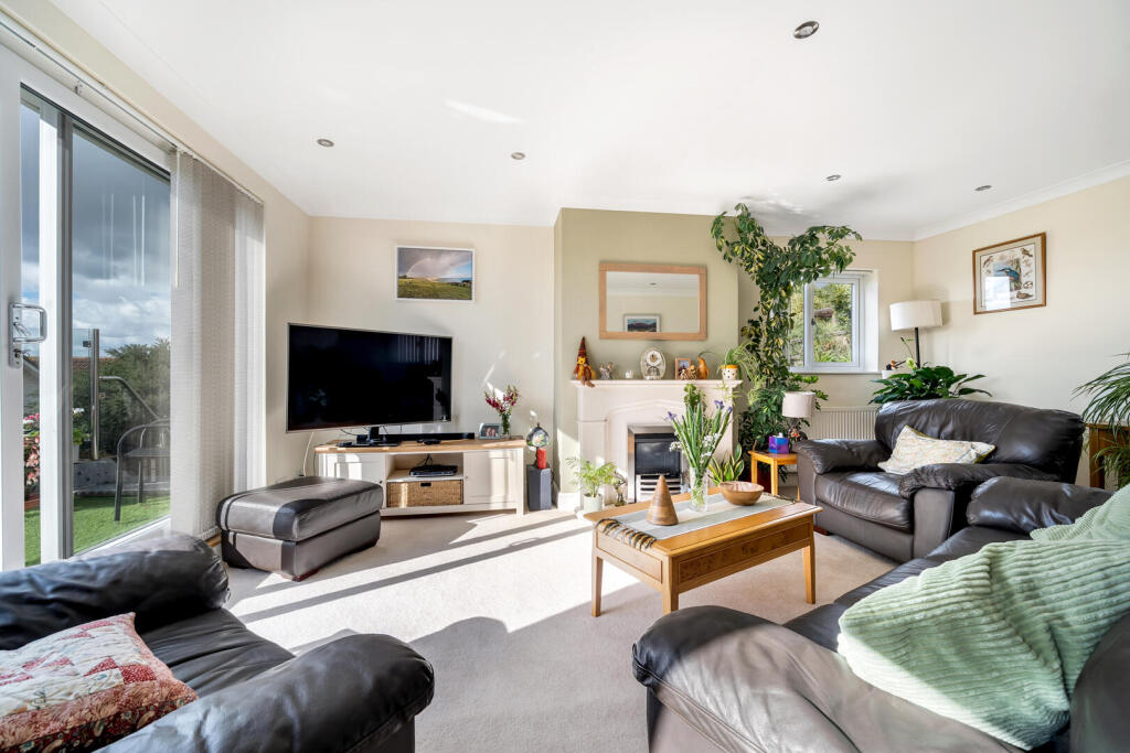 House in Weymouth, Dorset - View 2
