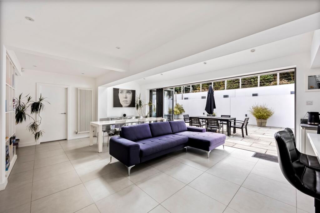 House in Brighton, Withdean - More