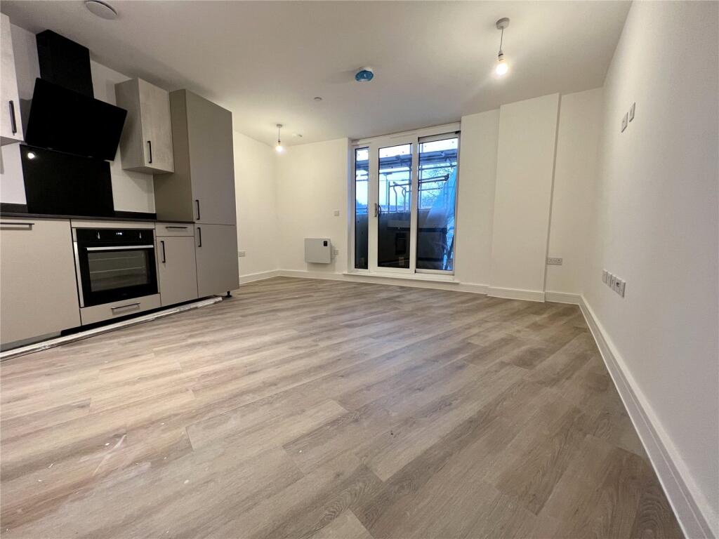 Additional image 4 of Commercial Road, Poole, Dorset, BH14