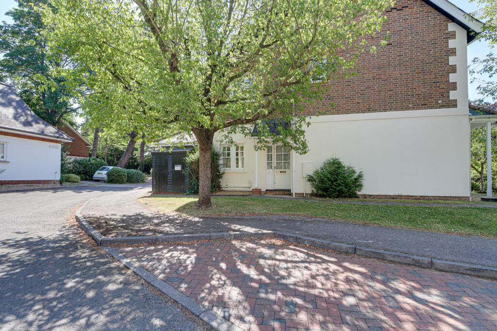 Main image of property: Milton Road, Harpenden, AL5