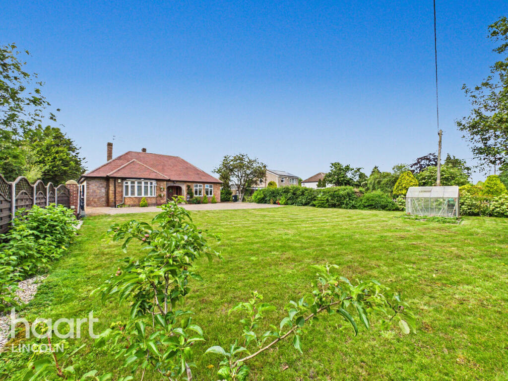 Main image of property: Louth Road, Wragby