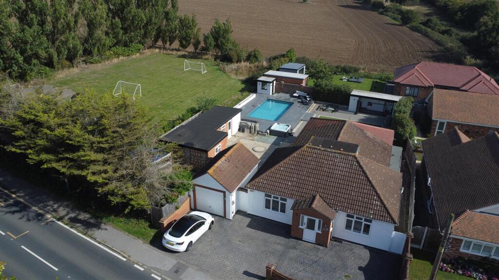 Main image of property: Main Road, Woodham Ferrers
