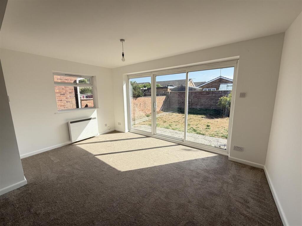 House in Salisbury, Churchfields - More