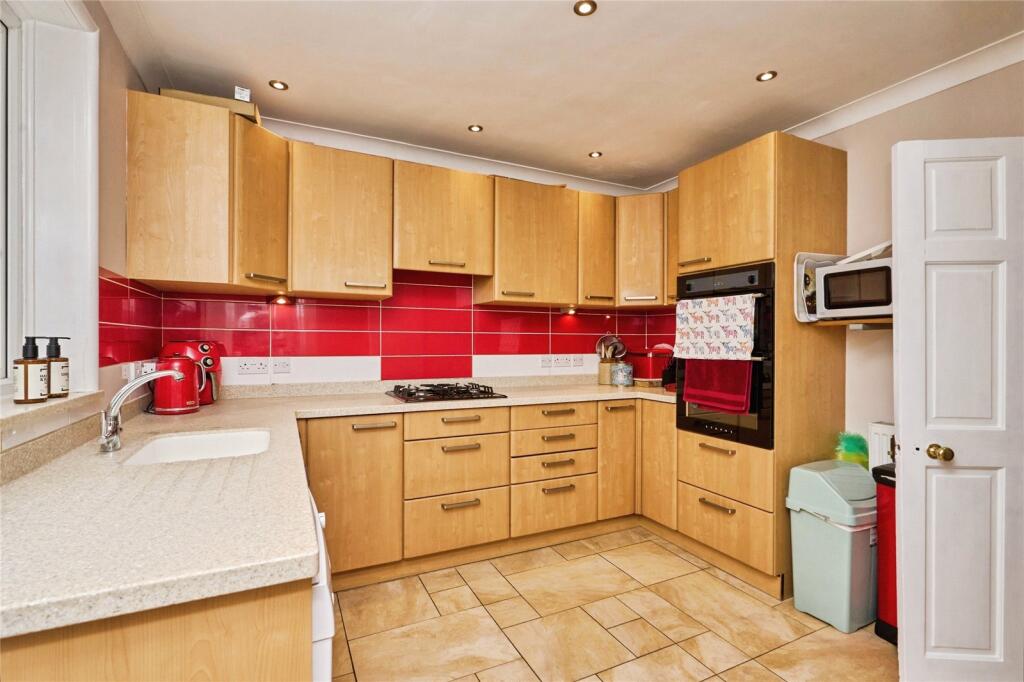 House in Newport, Hunny Hill - View 5