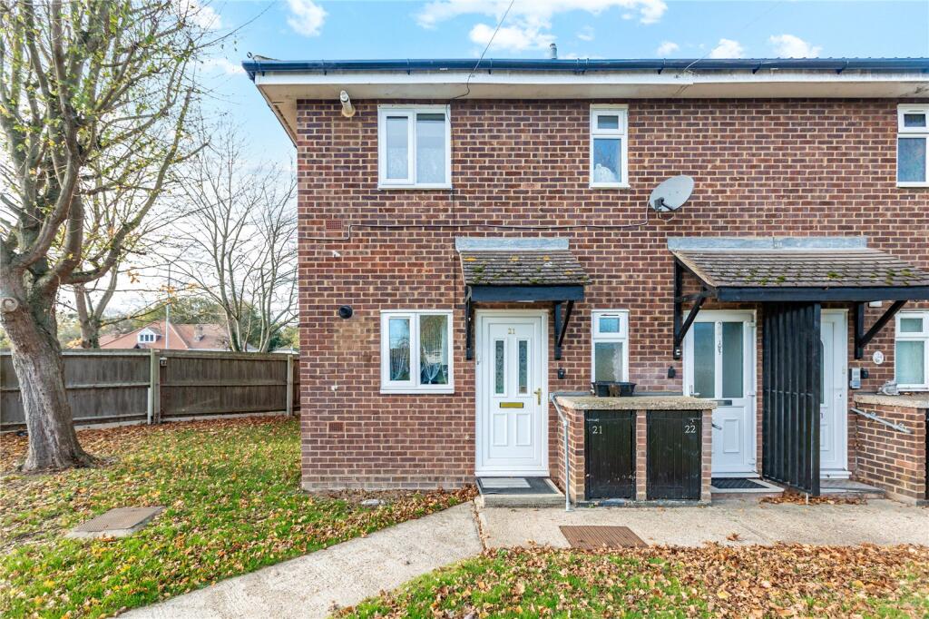 Main image of property: Pine Close, Wickford, Essex, SS12