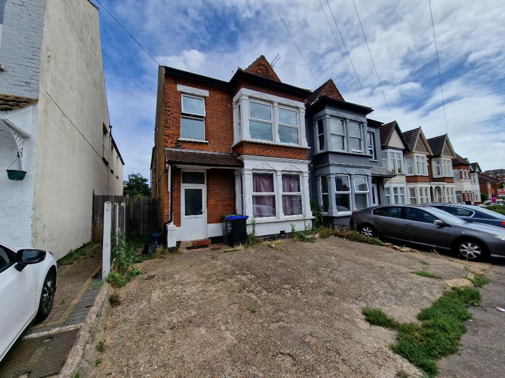 Main image of property: Bournemouth Park Road, Southend-On-Sea, Essex, SS2