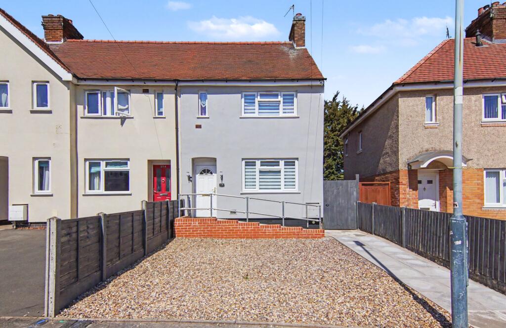 2-bed terraced on Black-A-Tree Road, Nuneaton, CV10, £170,000