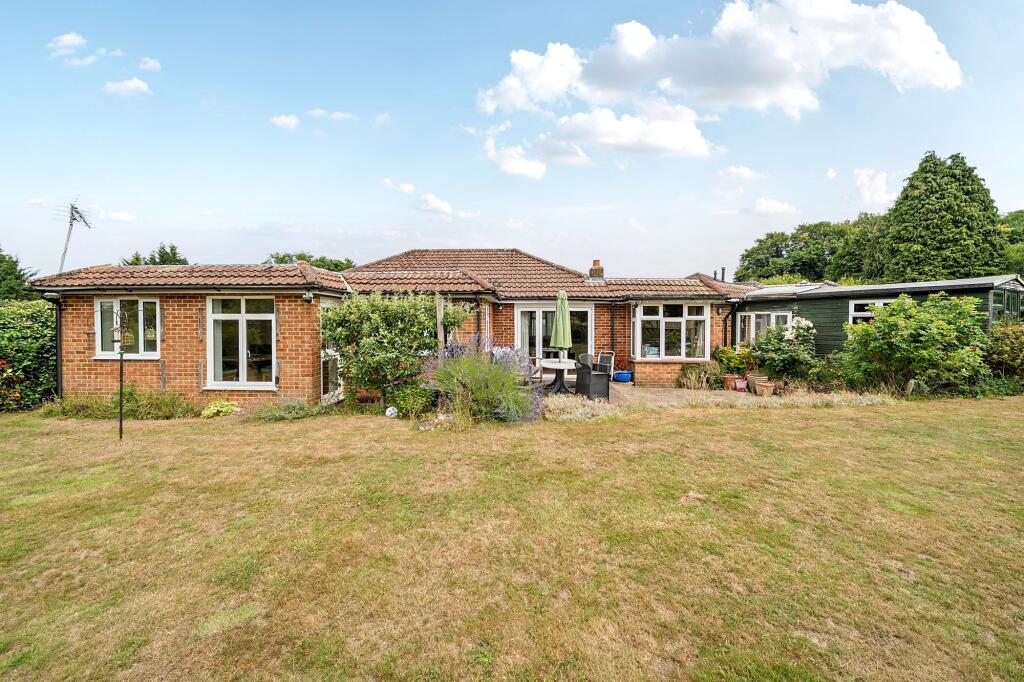 Main image of property: Parsonage Close, Warlingham, CR6